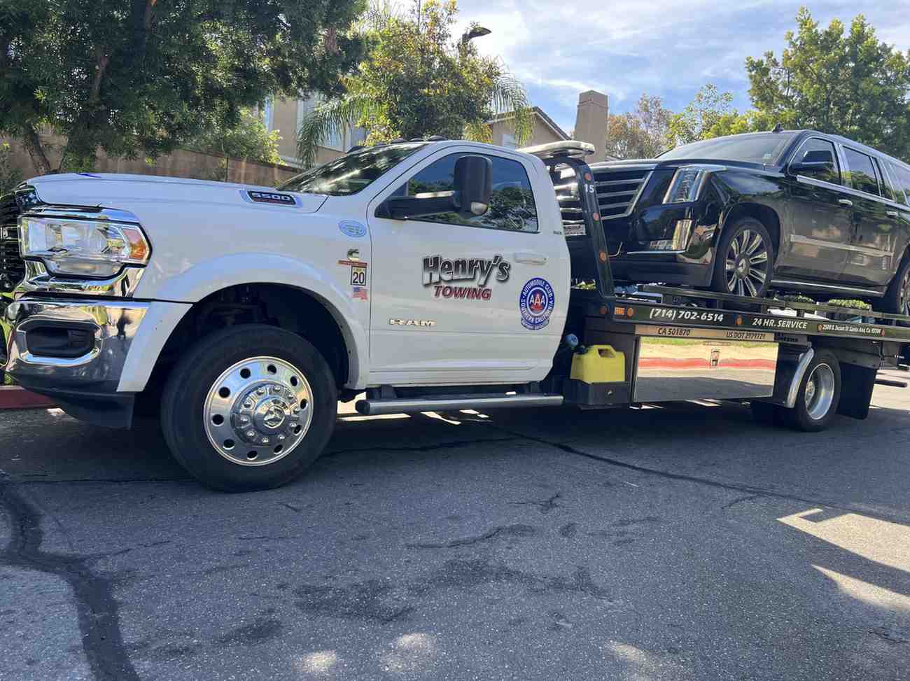 Car towing services